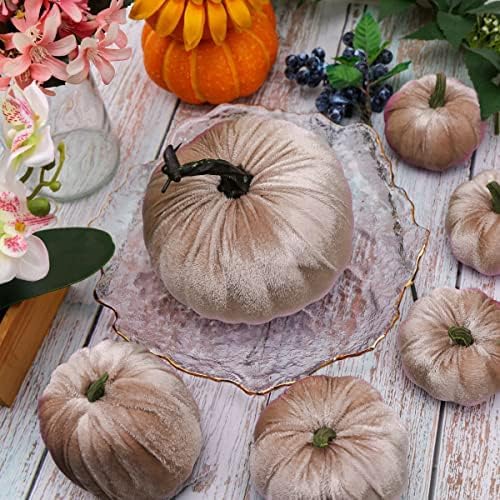 8pcs Artificial Halloween Pumpkin Decorations