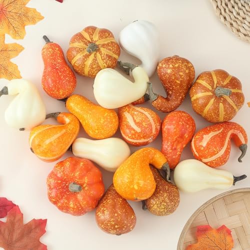 18PCS Artificial Fall Pumpkins Decor Set