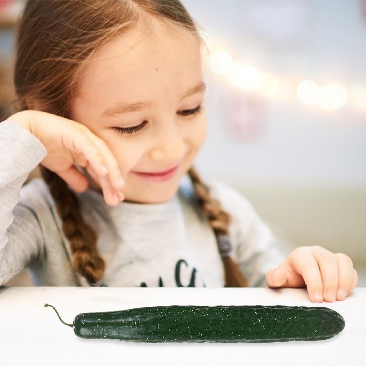 HOMSFOU 3Pcs Lifelike Green Cucumber Decor