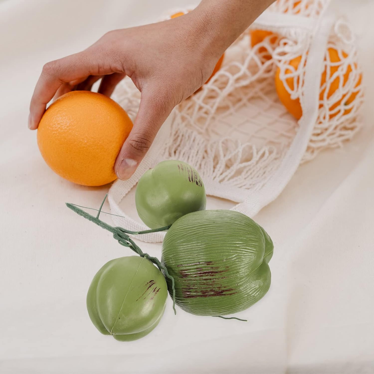 HOMSFOU Artificial Coconut Fake Fruit Decorations