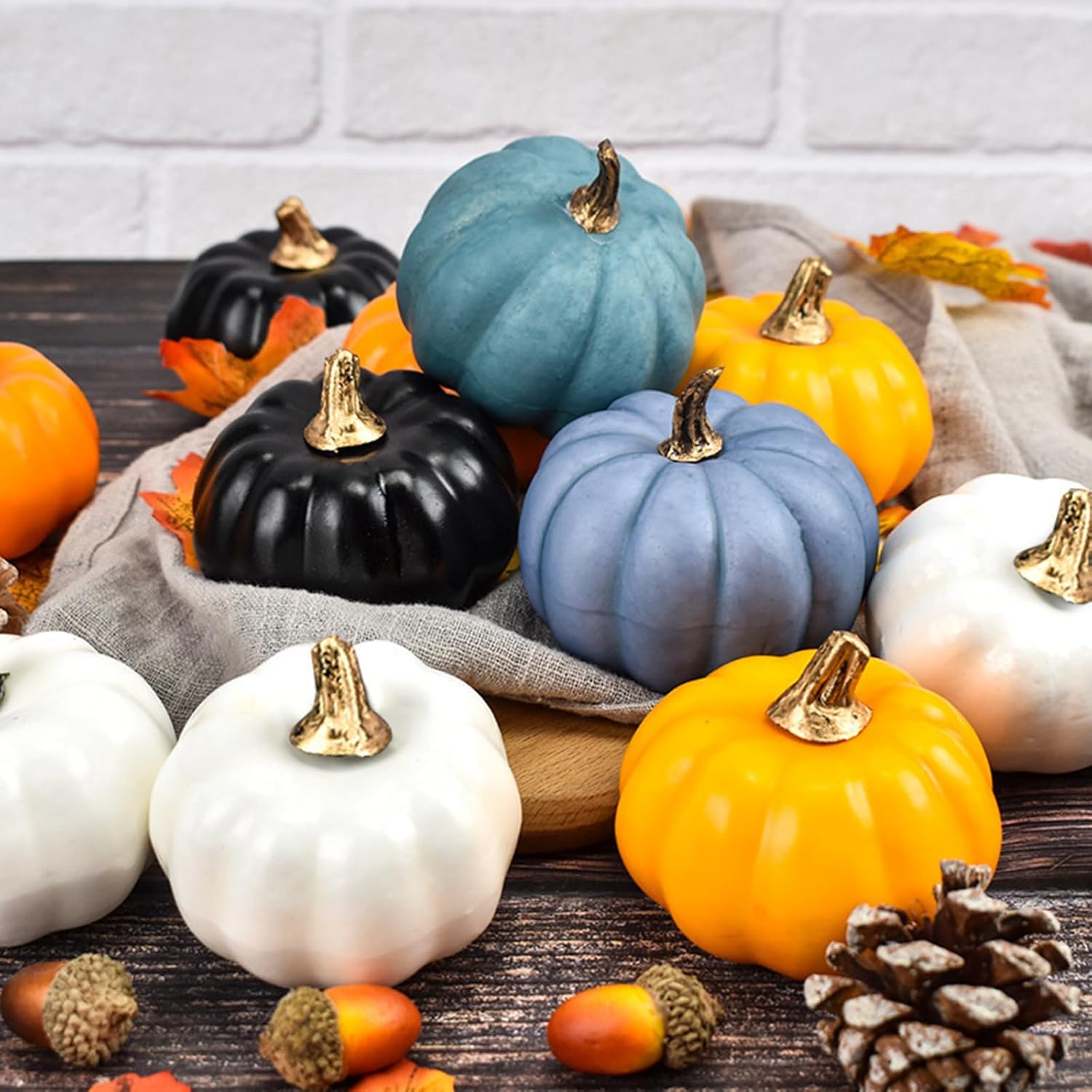 12Pcs Mini Halloween Pumpkins Artificial Decor Set