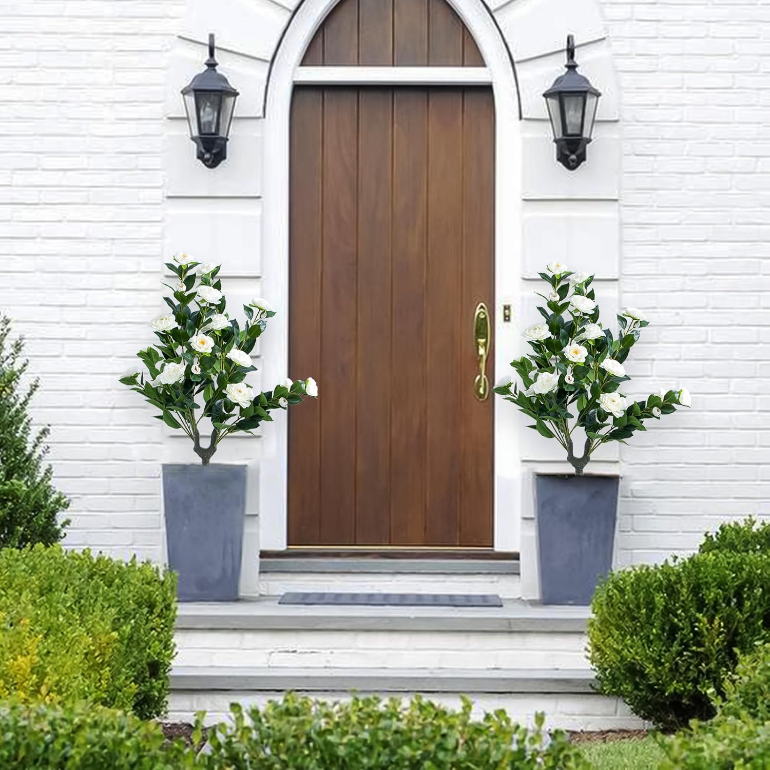 GarveeHome 354 Inch Artificial Topiary Set of 2 White