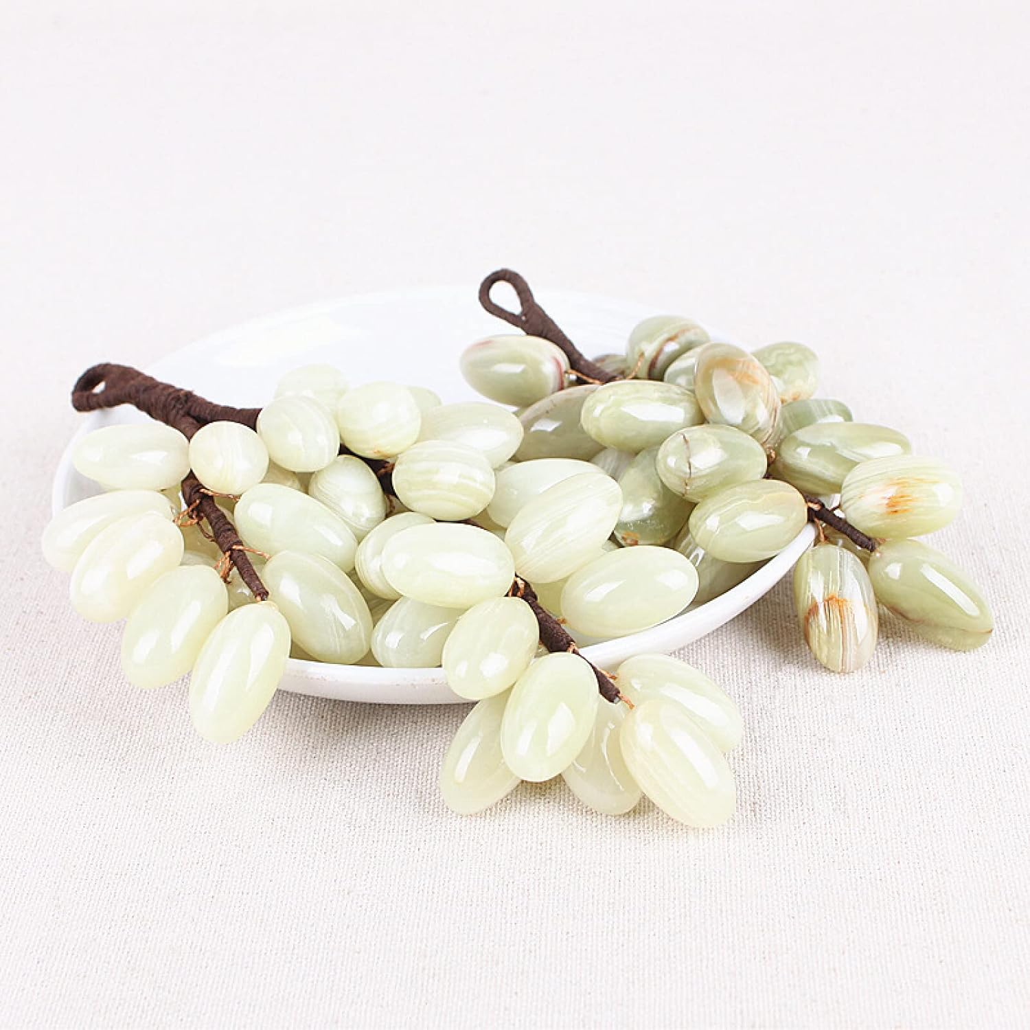 KAFANYA Jadeite Jade Onyx Grapes Decorative Ornament