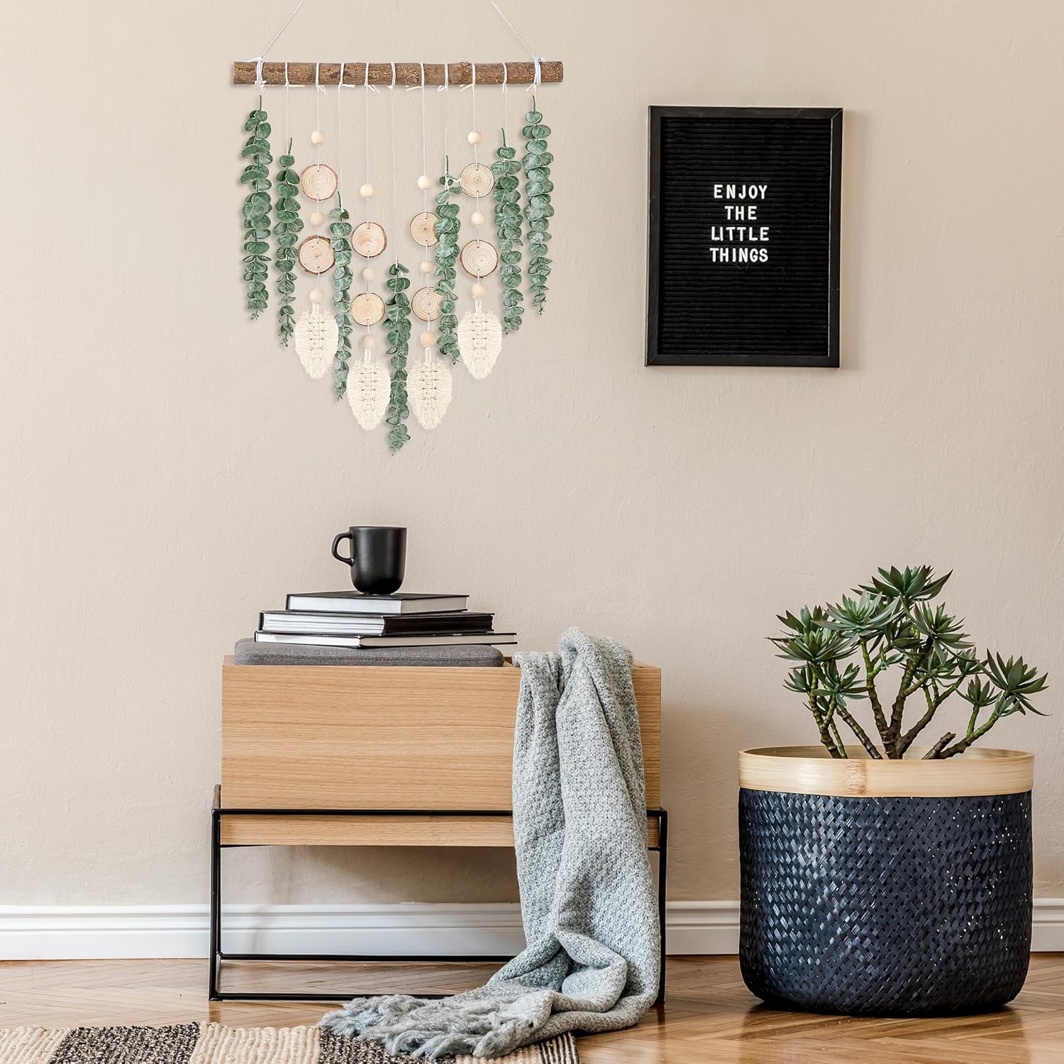 21 Inch Eucalyptus Wall Hanging Decor