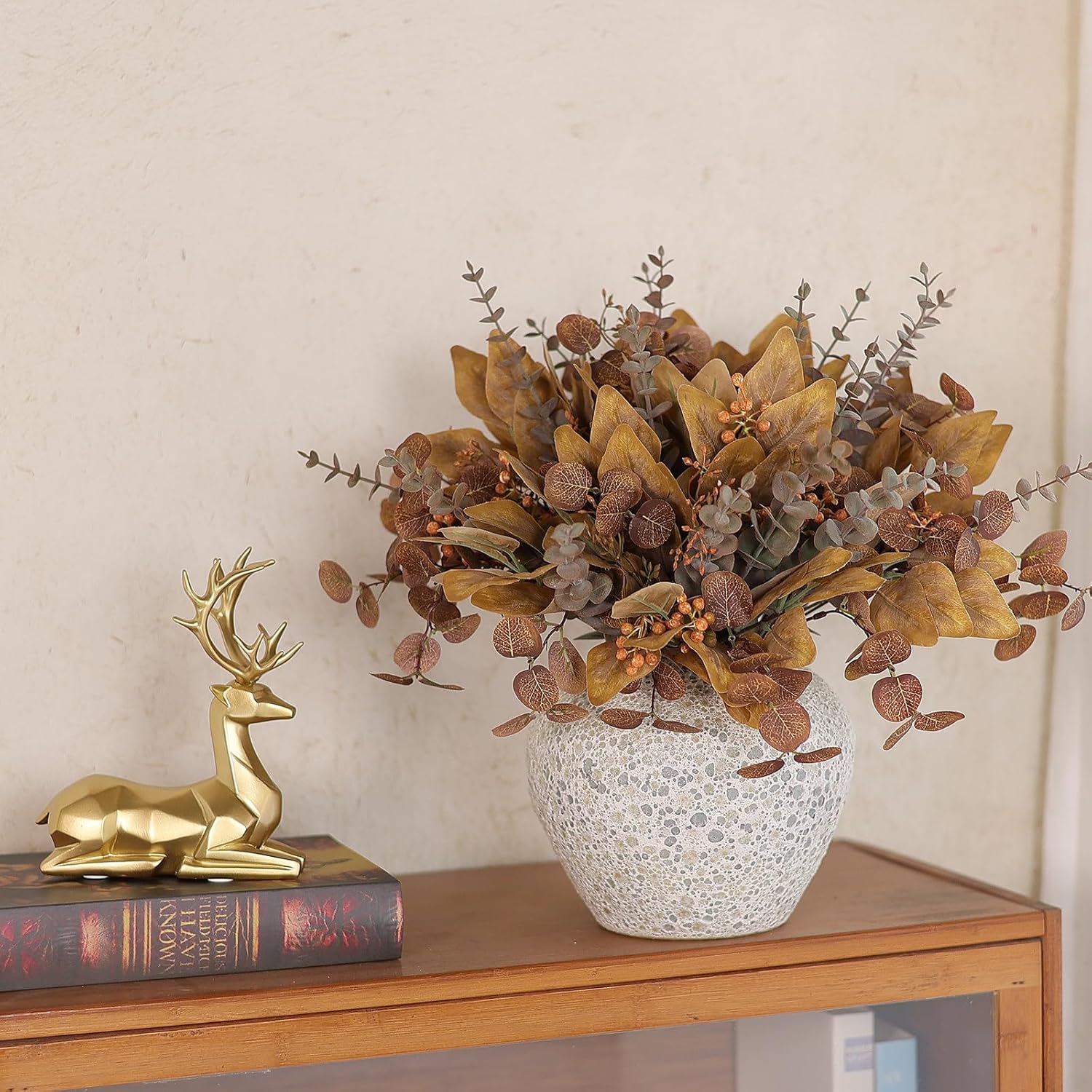 110 Pcs 5 Kinds Mixed Artificial Eucalyptus Stems and Faux Berries