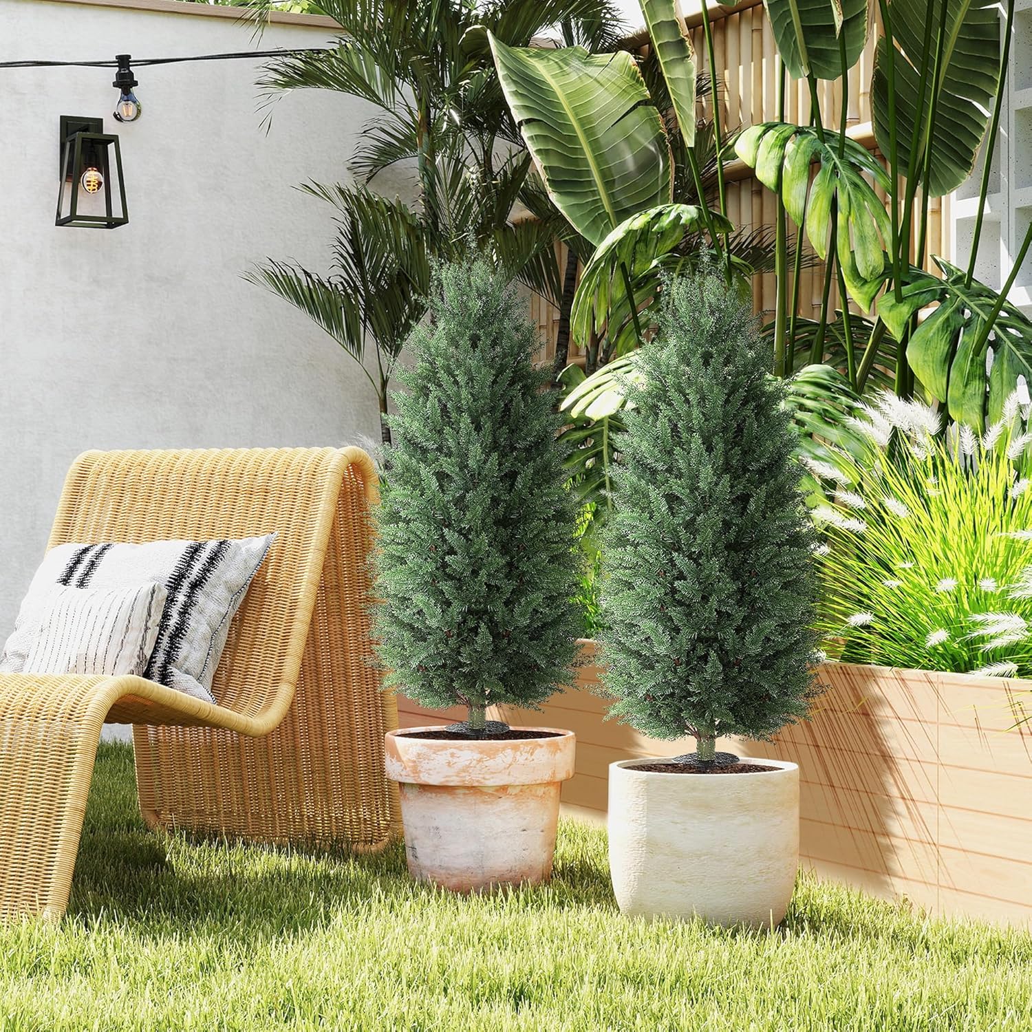HOMCOM 433 Inch Set of 2 Artificial Cedar Trees